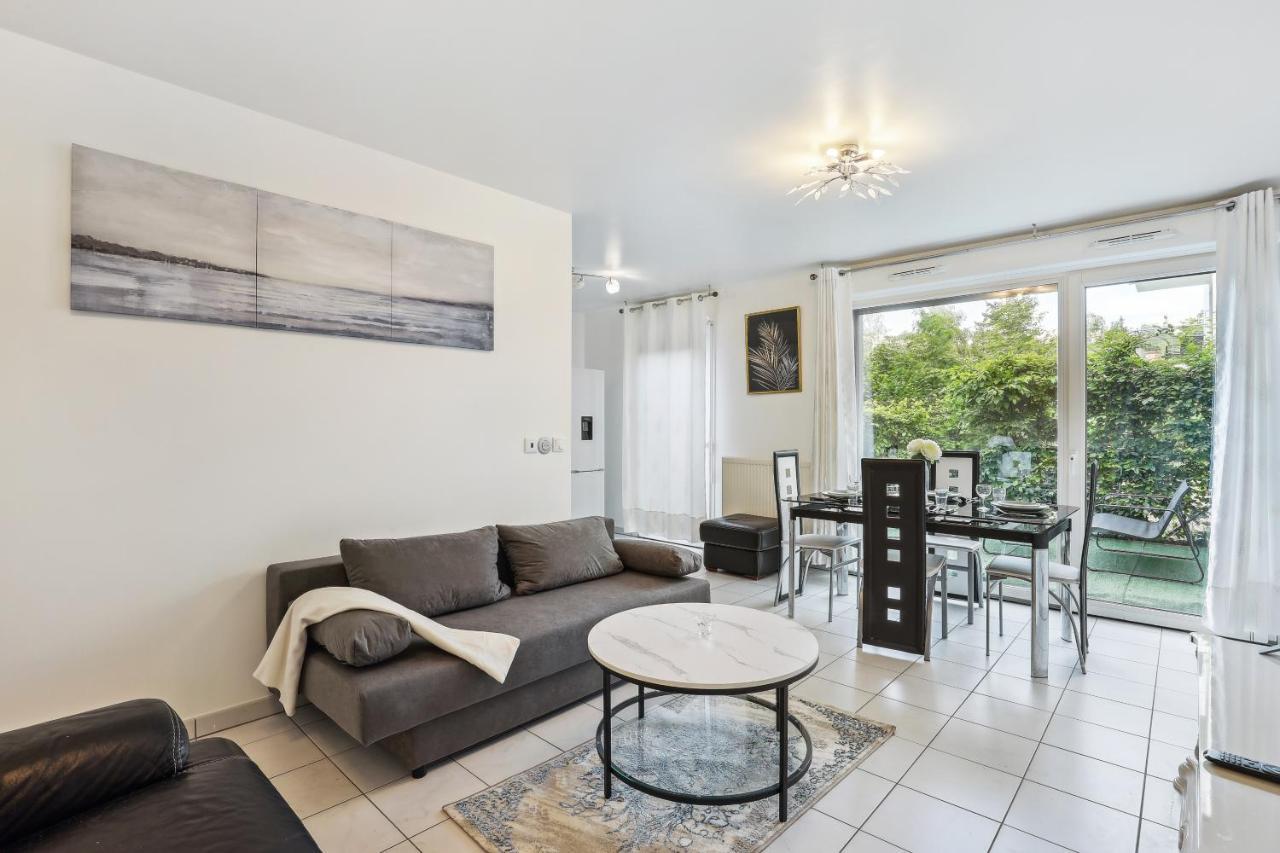 Apart-Chic-Les-Ulis With Balcon, Terrasse And Parking Les Ulis Exterior photo