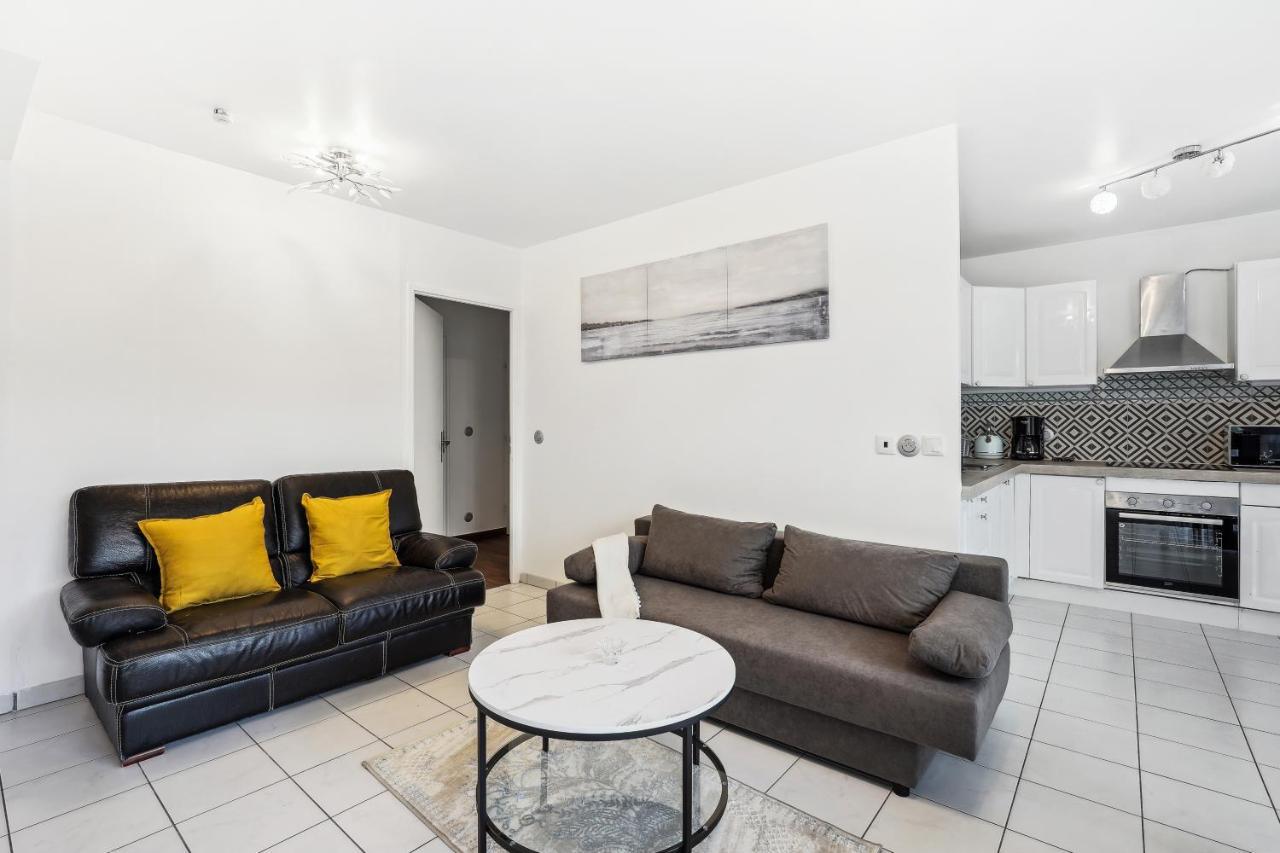 Apart-Chic-Les-Ulis With Balcon, Terrasse And Parking Les Ulis Exterior photo